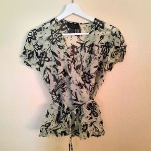 Sigrid Olson black and white? wrap shirt size smal